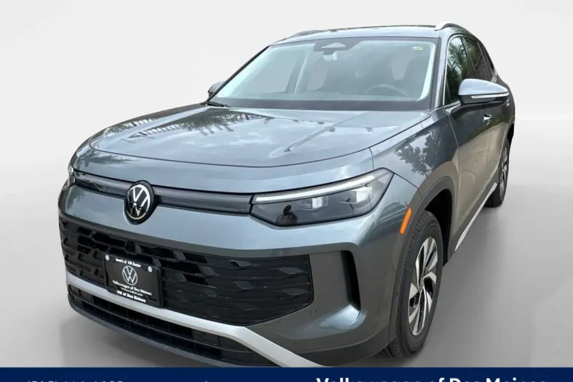 2025 Volkswagen Tiguan S photo 1
