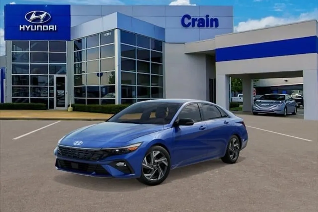 2025 Hyundai Elantra SEL Sport photo 1