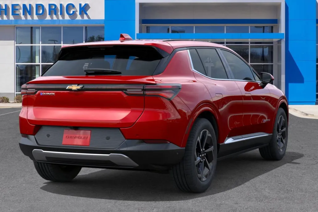 2025 Chevrolet Equinox EV 1LT photo 1