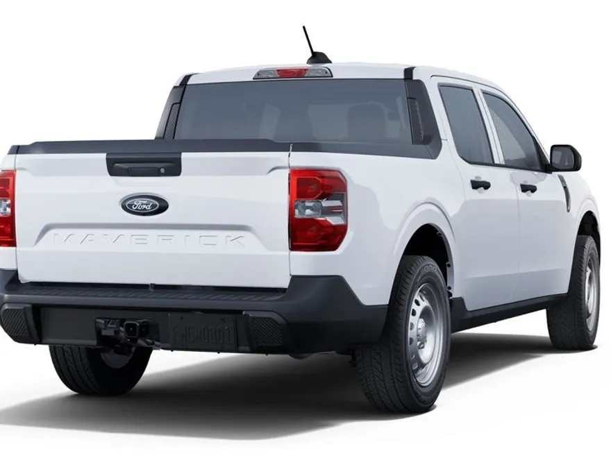 2025 Ford Maverick XL photo 1