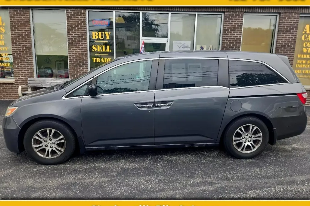 2012 Honda Odyssey EX photo 1