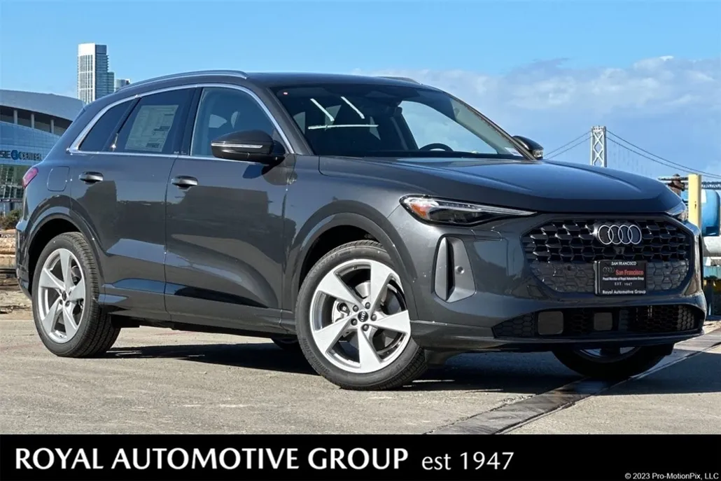 2025 Audi Q5 2.0T Premium photo 1