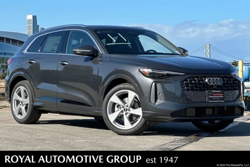 2025 Audi Q5 2.0T Premium photo 1