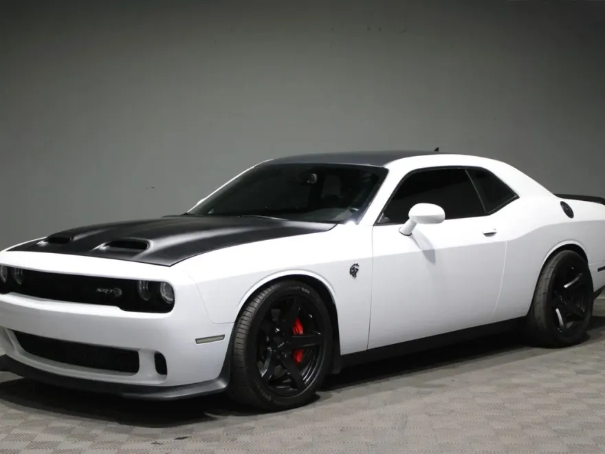 2020 Dodge Challenger SRT8 Hellcat photo 1
