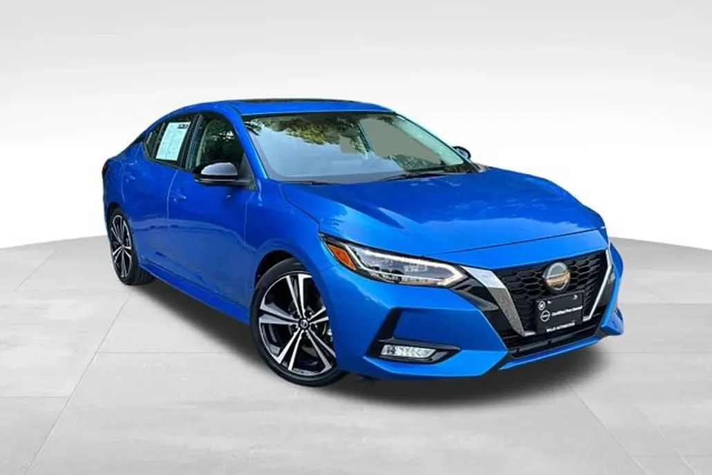 2022 Nissan Sentra SR photo 1