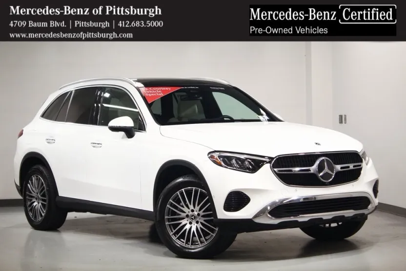 2025 Mercedes Benz GLC 300 4MATIC photo 1