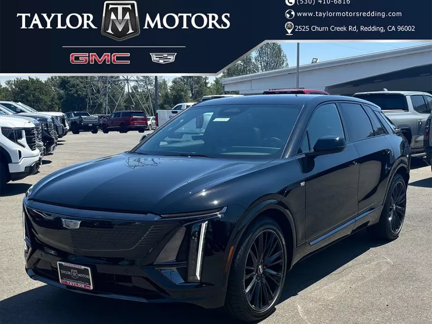 2025 Cadillac Lyriq Sport photo 1