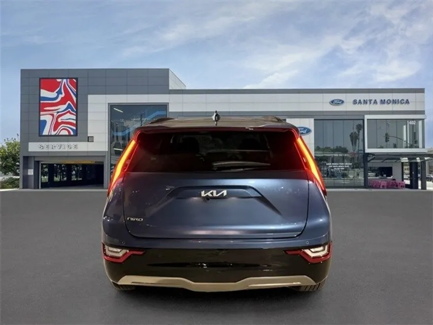 2025 Kia Niro EV Wave photo 1