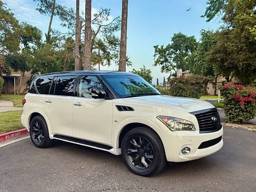 2014 Infiniti QX80 Base photo 1
