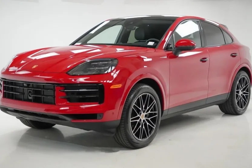 2025 Porsche Cayenne Coupe Base photo 1
