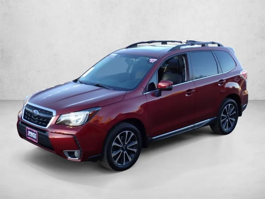 2017 Subaru Forester Touring photo 1