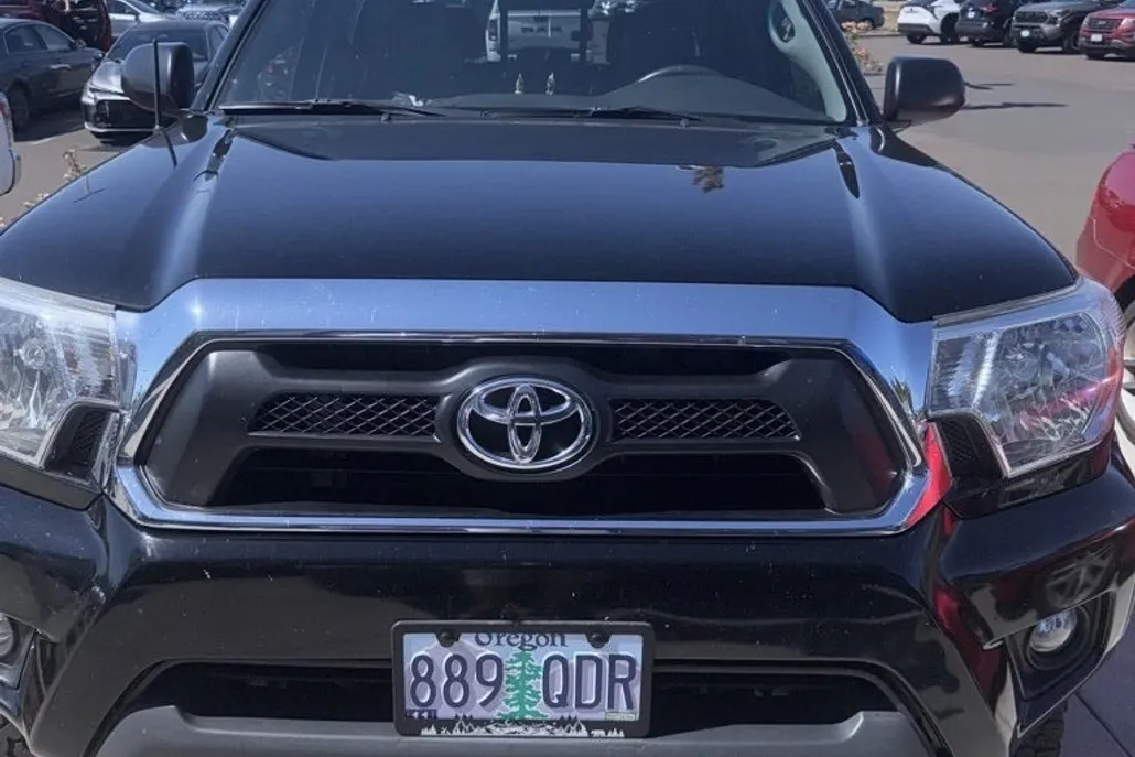 2015 Toyota Tacoma Base V6 photo 1