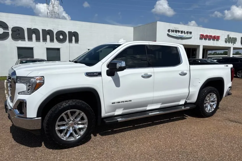 2021 Gmc Sierra 1500 SLT photo 1