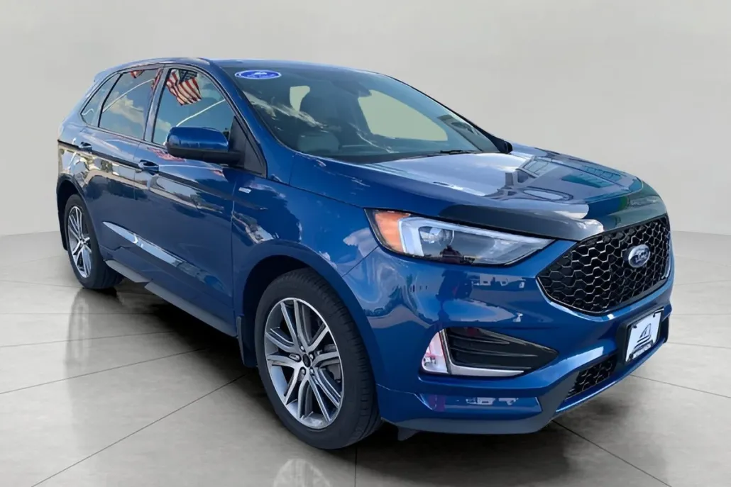 2022 Ford Edge ST-Line photo 1