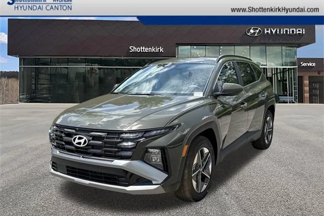 2025 Hyundai Tucson SEL photo 1