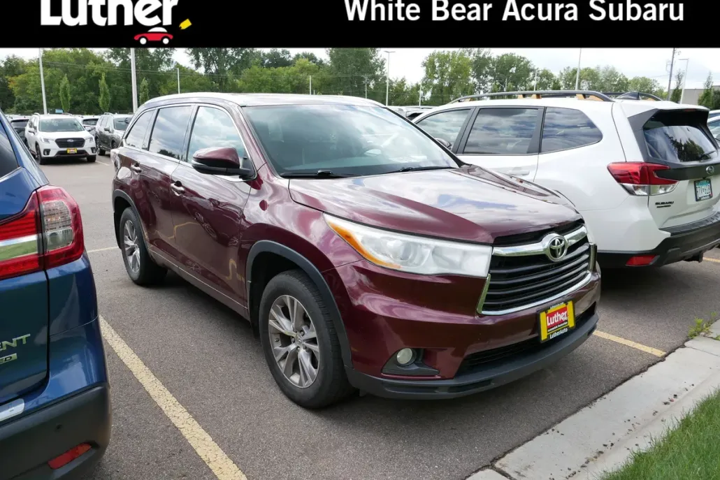 2014 Toyota Highlander XLE photo 1