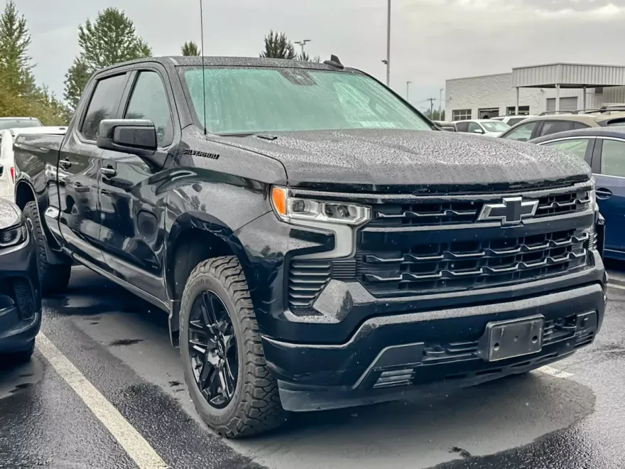 2022 Chevrolet Silverado 1500 RST photo 1
