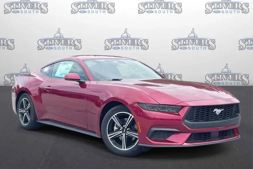 2025 Ford Mustang EcoBoost photo 1
