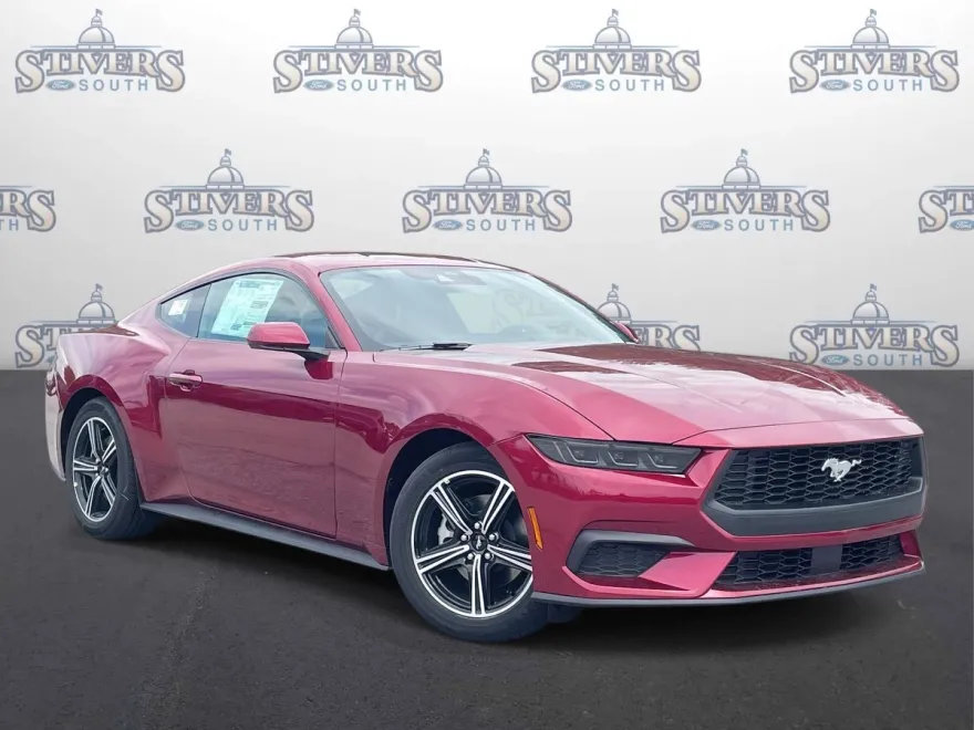2025 Ford Mustang EcoBoost photo 1