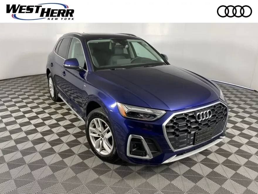 2022 Audi Q5 45 S line Premium photo 1