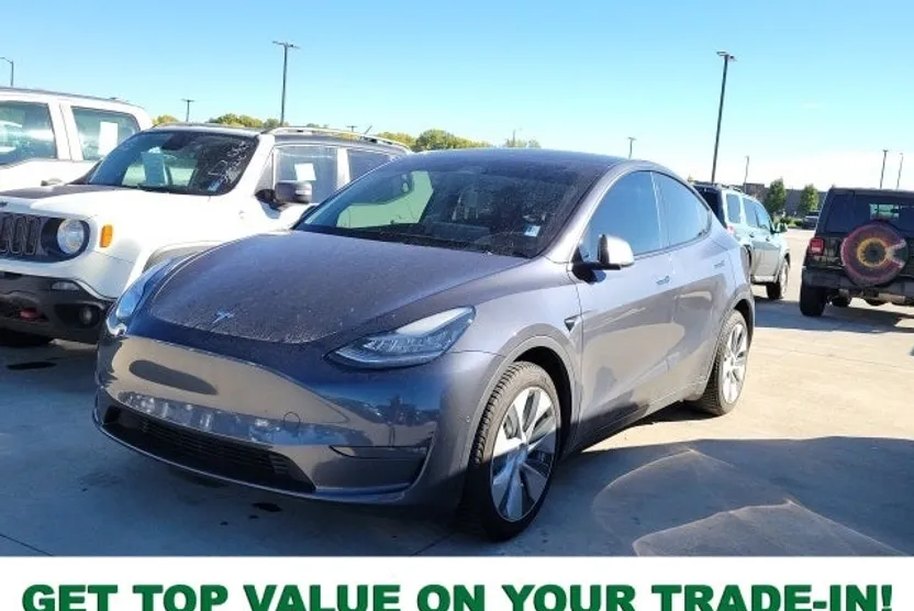 2021 Tesla Model Y Long Range photo 1