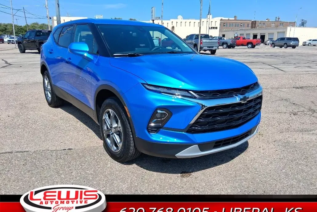 2025 Chevrolet Blazer 2LT photo 1
