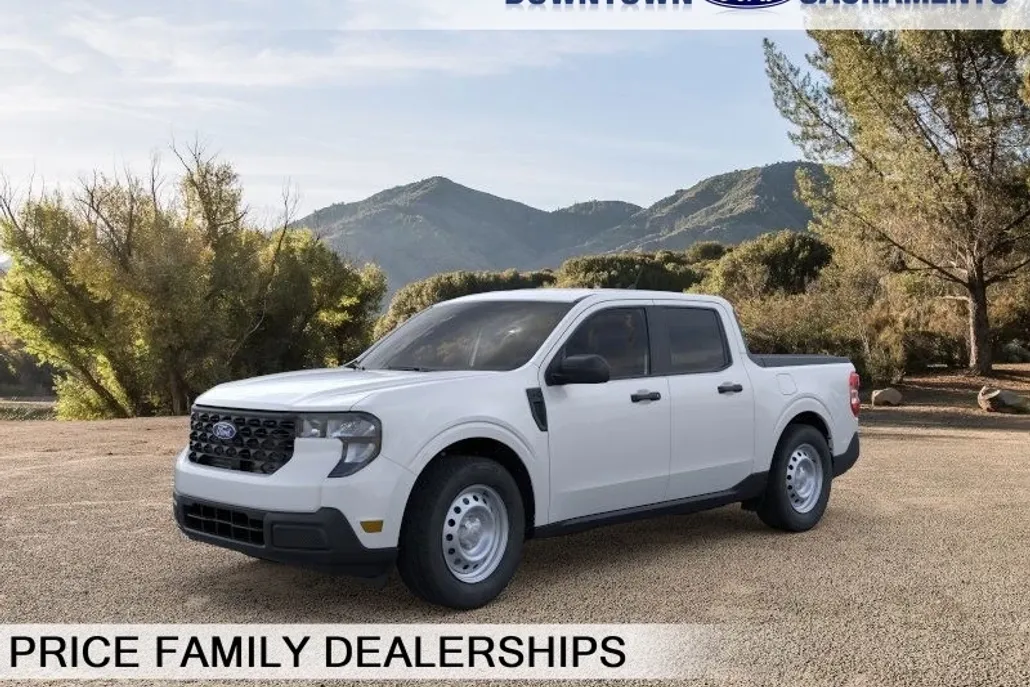 2025 Ford Maverick XL photo 1
