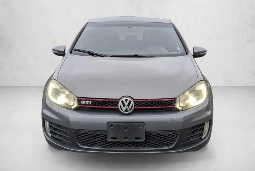 2012 Volkswagen Golf GTI photo 1