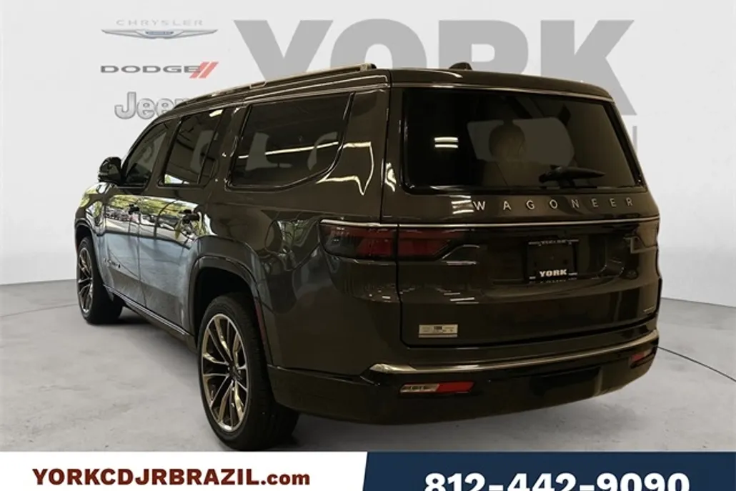 2022 Jeep Wagoneer Series III photo 1