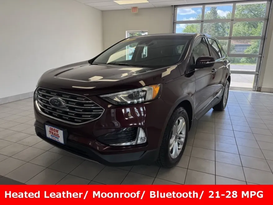 2020 Ford Edge SEL photo 1