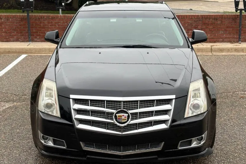 2010 Cadillac CTS Performance photo 1