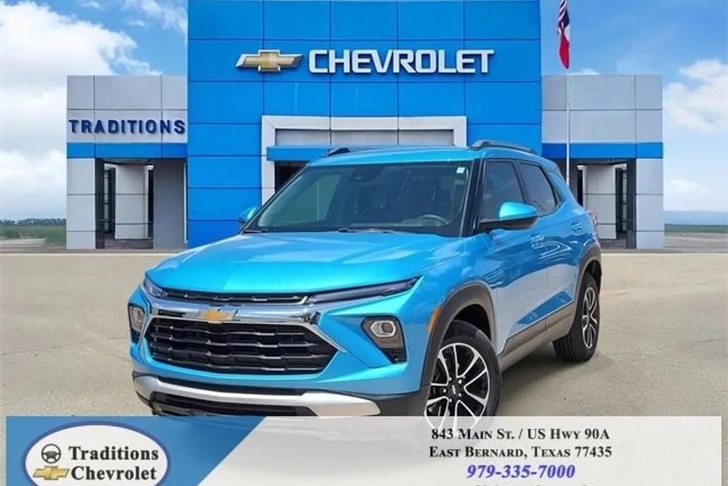 2025 Chevrolet Trailblazer LT photo 1
