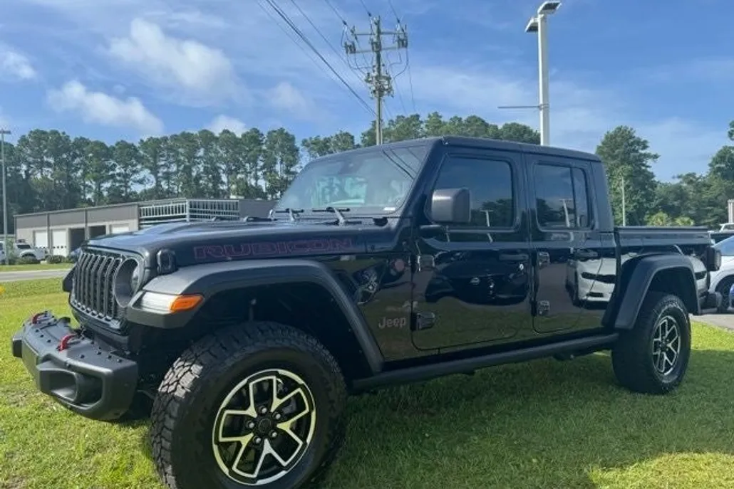 2024 Jeep Gladiator Rubicon photo 1