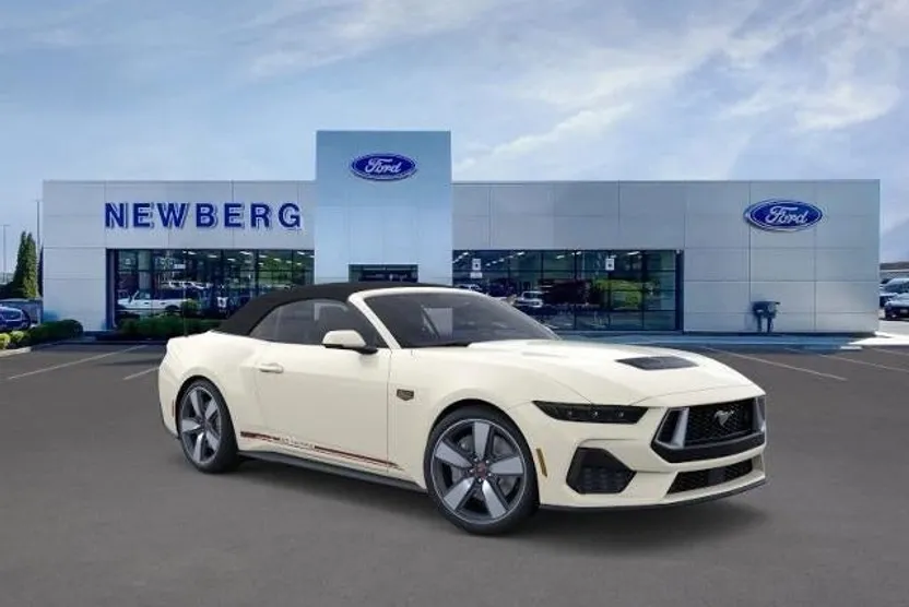 2025 Ford Mustang GT Premium Convertible photo 1