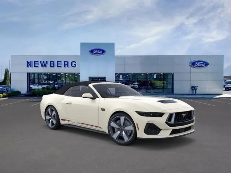 2025 Ford Mustang GT Premium Convertible photo 1