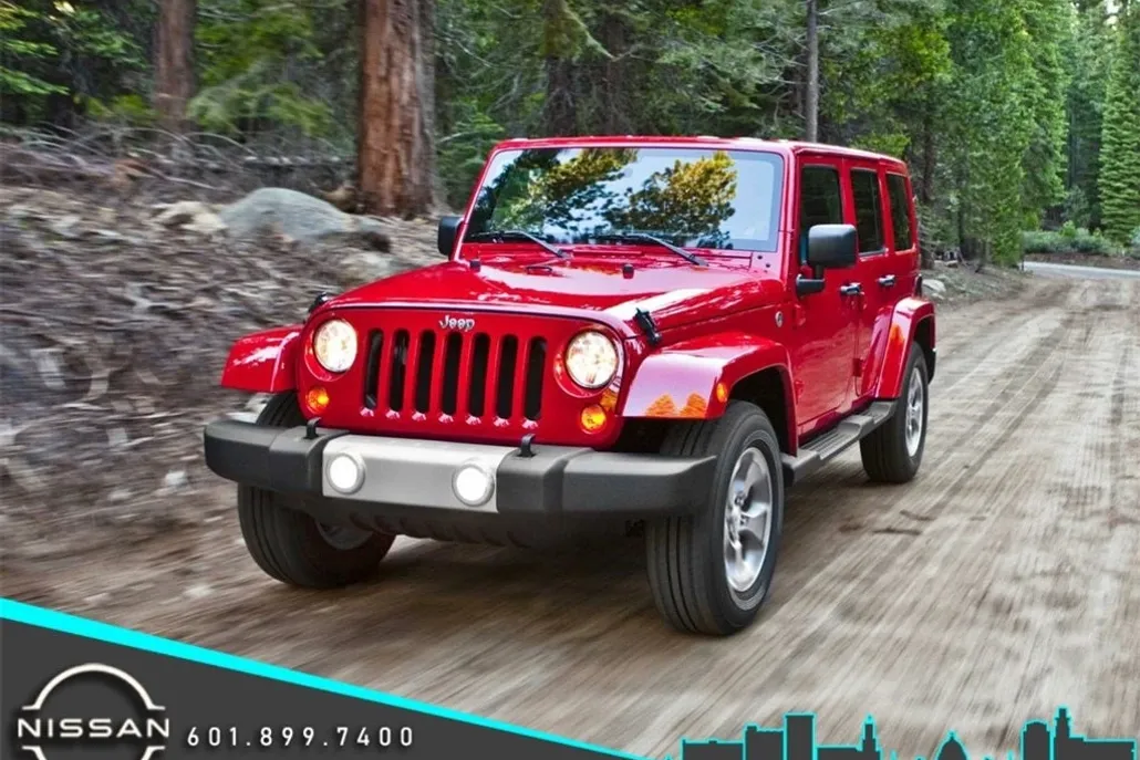 2016 Jeep Wrangler Unlimited Sahara photo 1