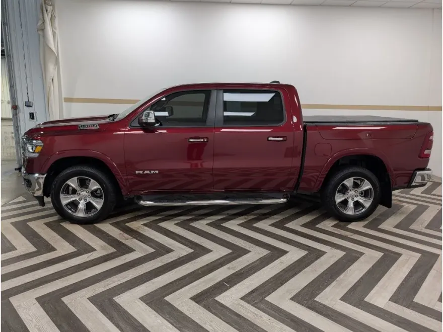 2022 Ram 1500 Laramie photo 1