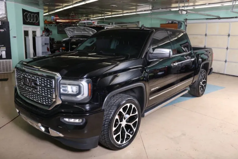 2016 Gmc Sierra Denali photo 1