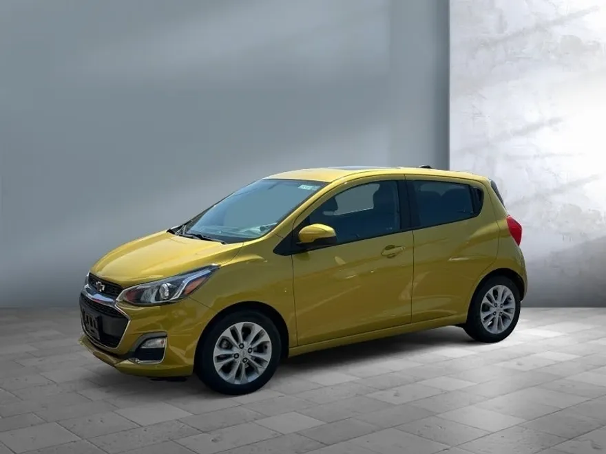 2022 Chevrolet Spark 1LT photo 1