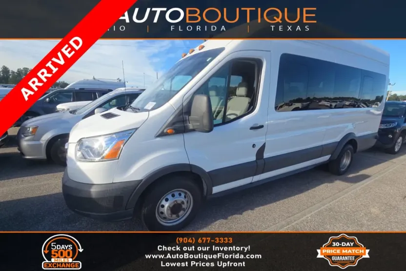 2018 Ford Transit Passenger XLT photo 1