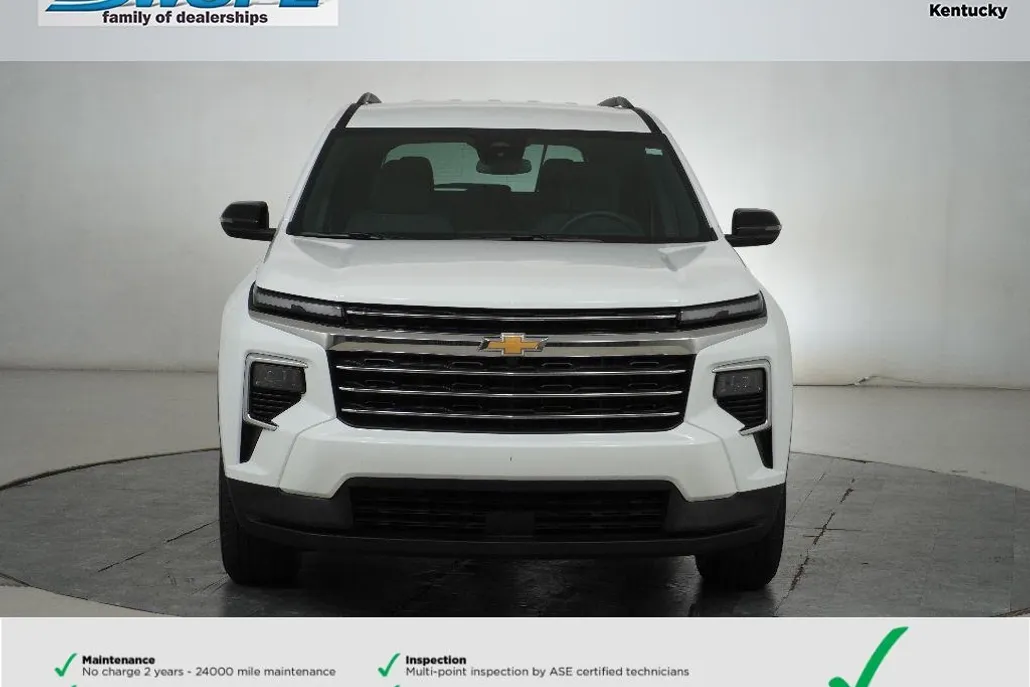 2025 Chevrolet Traverse photo 1