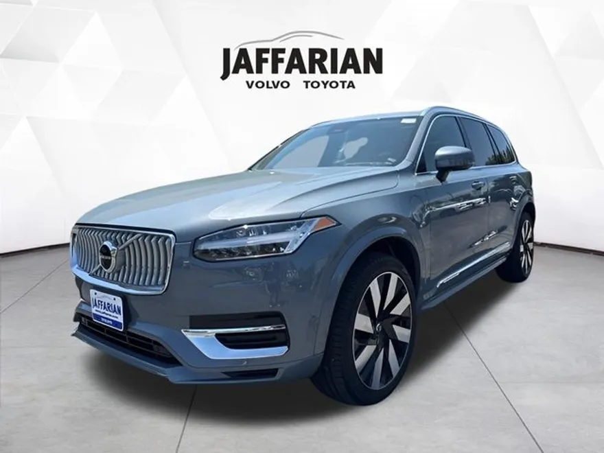 2023 Volvo XC90 Recharge Ultimate AWD photo 1