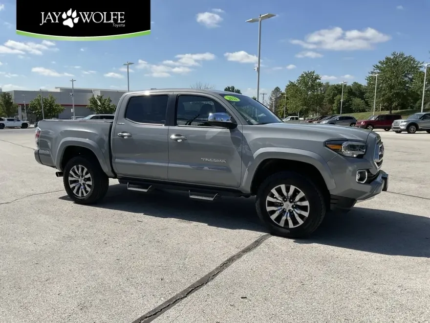 2021 Toyota Tacoma Limited photo 1