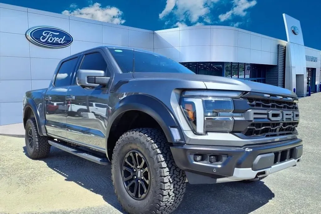 2024 Ford F-150 Raptor photo 1