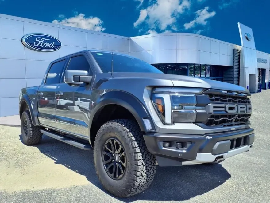 2024 Ford F-150 Raptor photo 1