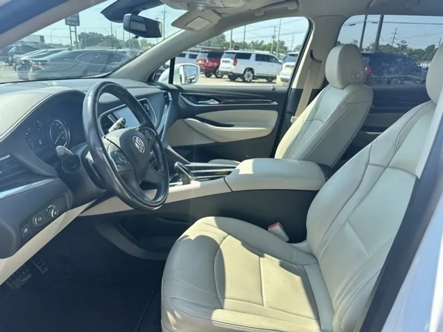 2019 Buick Enclave Essence photo 1