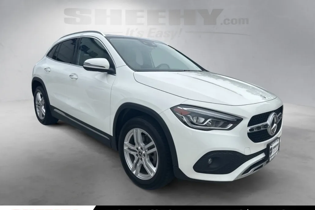 2023 Mercedes Benz GLA 250 4MATIC photo 1