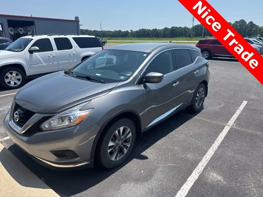 2017 Nissan Murano S photo 1