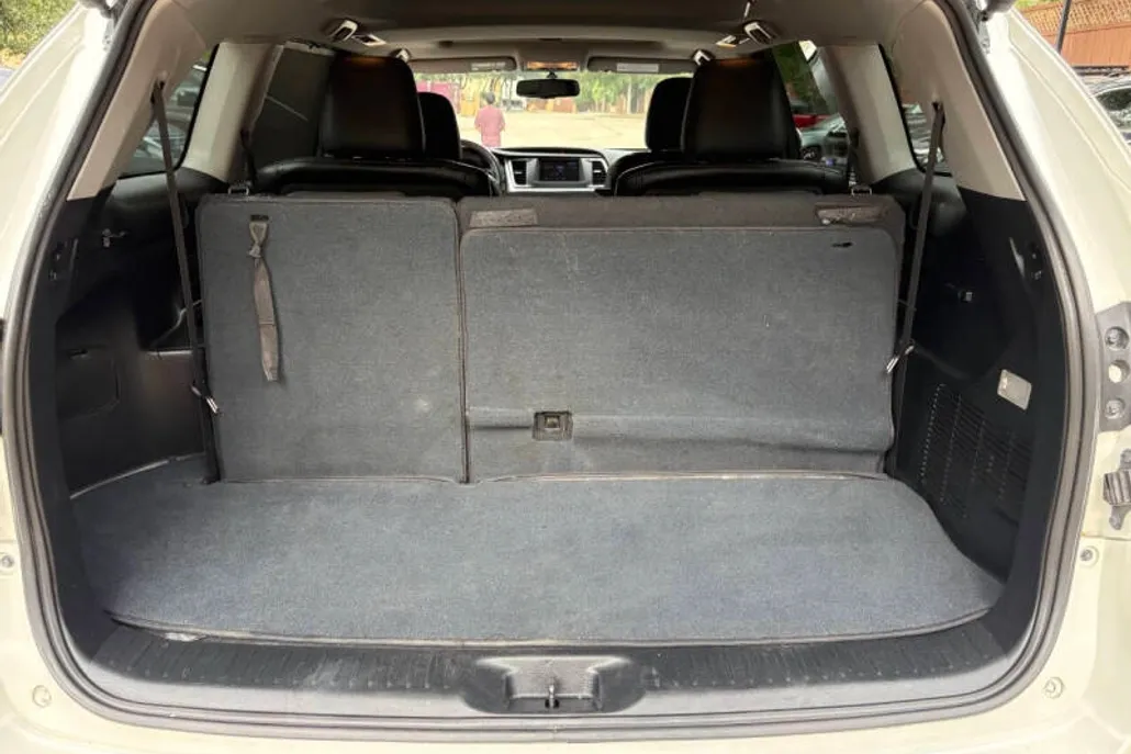 2015 Toyota Highlander Limited photo 1