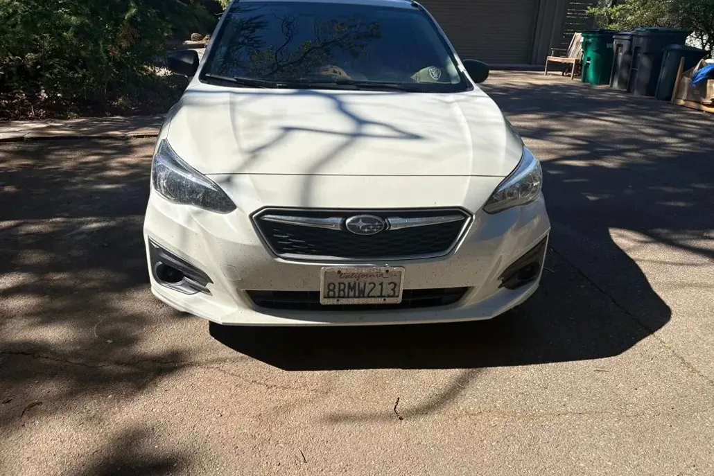 2018 Subaru Impreza 2.0i photo 1